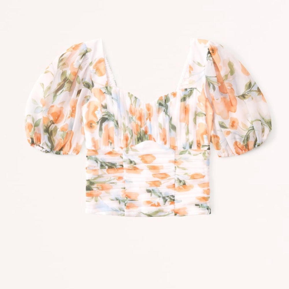 ISO Abercrombie & Fitch Floral Ruched Puff Sleeve Sweetheart Top in size small